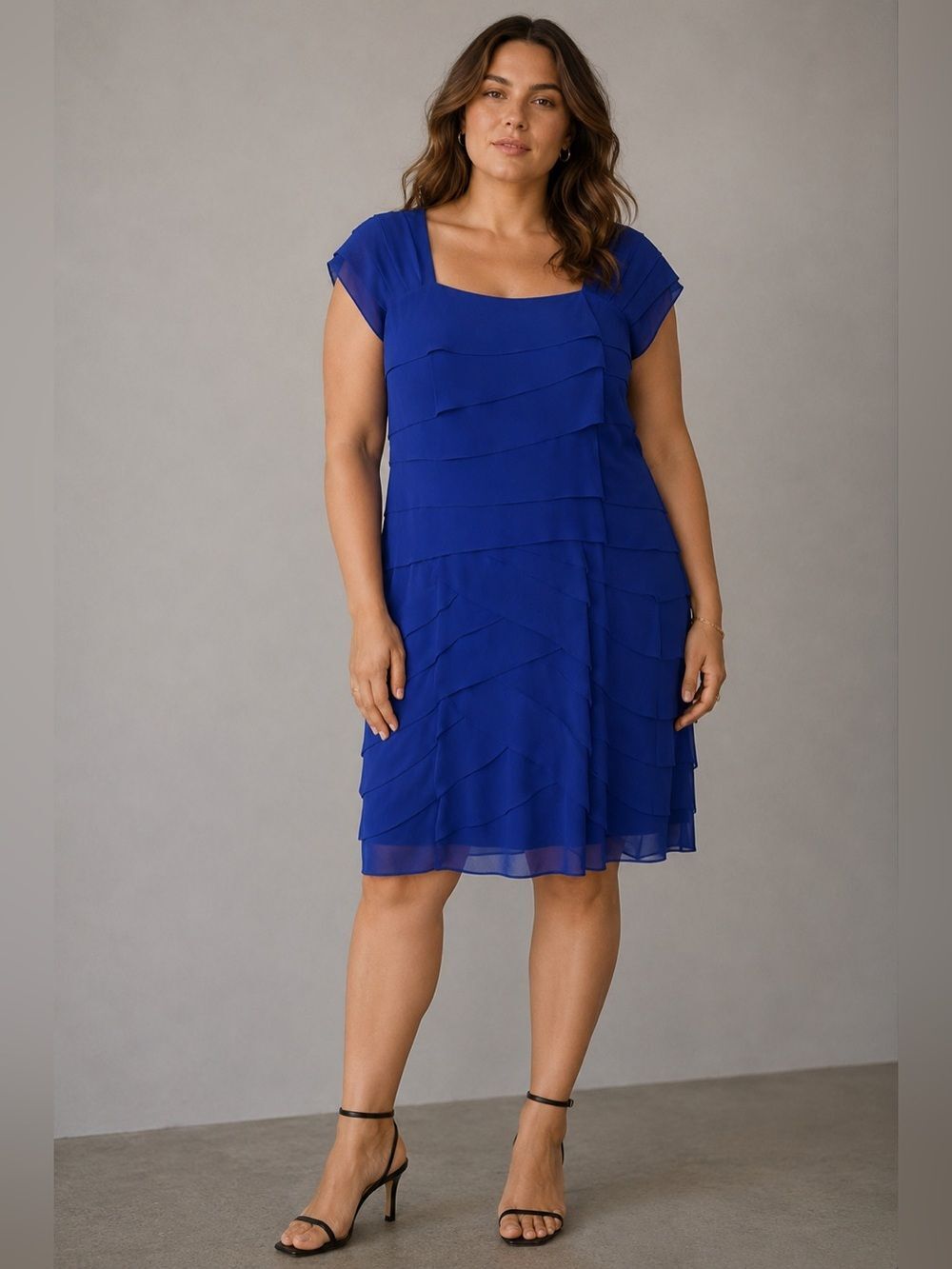 Adriana Papell Size 10 Blue Tiered Chiffon Sheath Dress Cocktail Wedding Guest